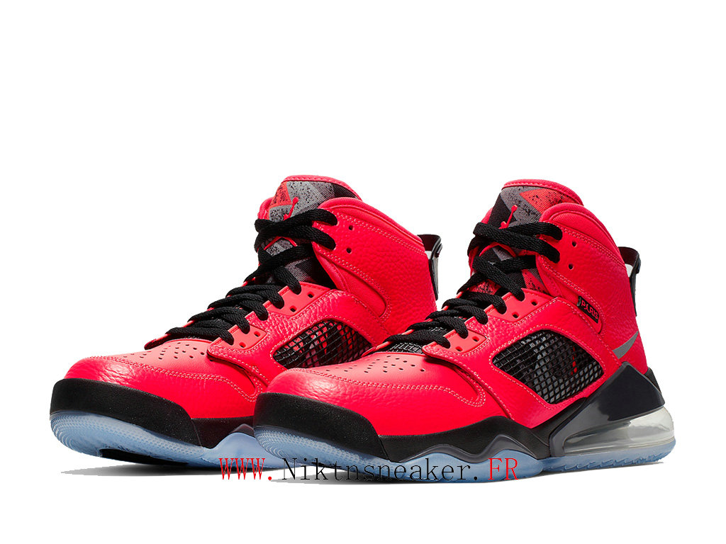 chaussure 270 rouge